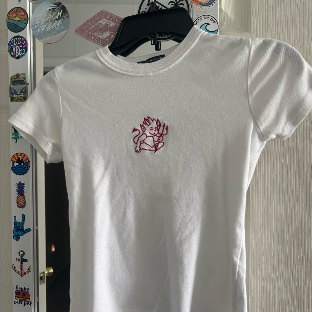 Brandy Melville baby tee
